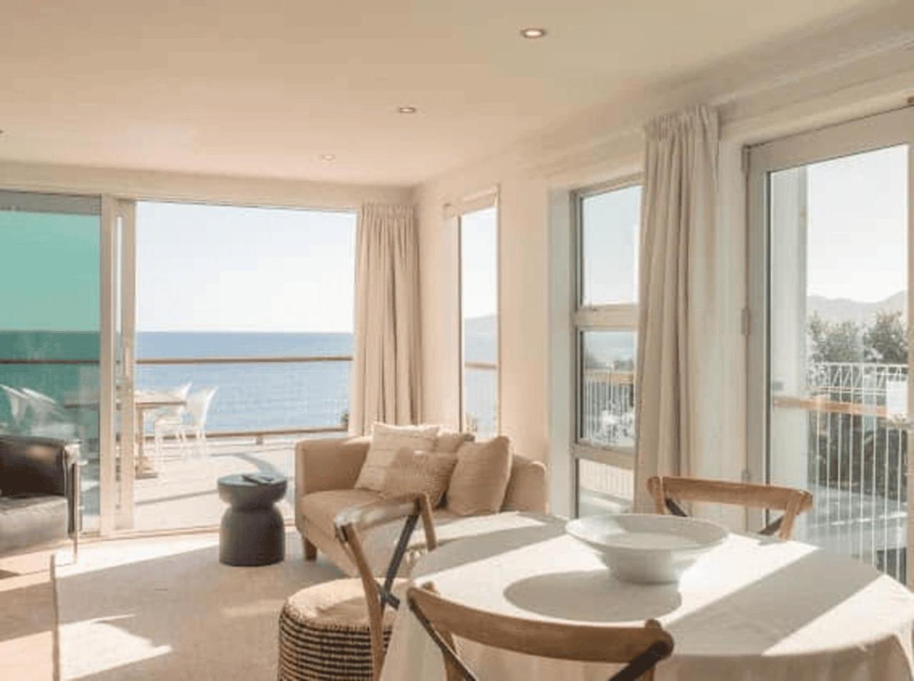 Seascapes Waterfront 1 Villa Парапарауму Екстериор снимка